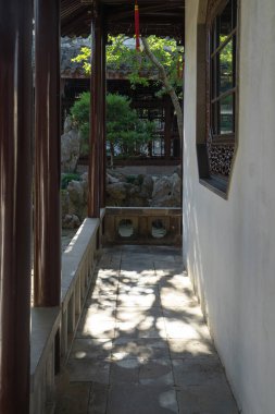 Suzhou Bahçesi 'nde antik mimari. Fotoğraf: Suzhou, Çin.