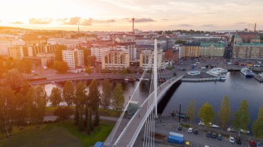 Tampere city adlı günbatımı Üstten Görünüm