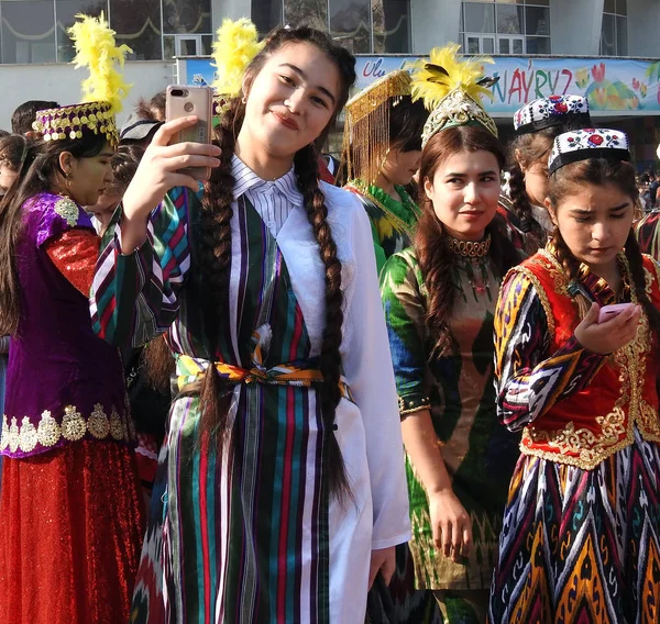 Almaty Kazajstán Marzo 2019 Almaty Celebró Fiesta Nauryz Gente Común —  Fotos de Stock