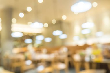 İnsanlar rahatlamak akşam yemeği için soyut bokeh ışık arka plan ile odak veya mevsimlik Restoran.