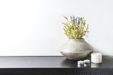 İç tasarım nesneleri.