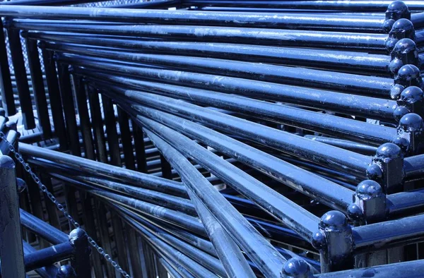 Ferforje yatak Pazar dükkanda Özet görünümü