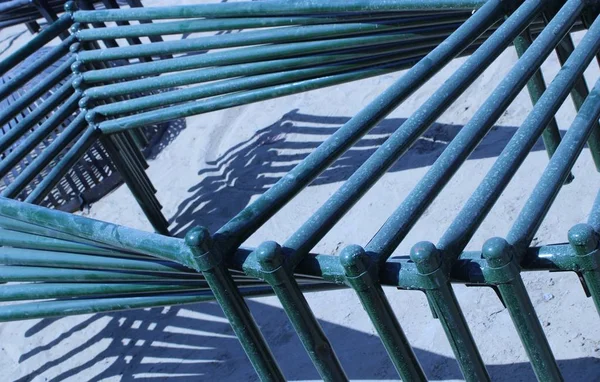 Satılık piyasada ferforje yatak çerçevesi soyut görünüm görünümü yakın