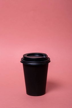 Kahve için kağıt bardak.