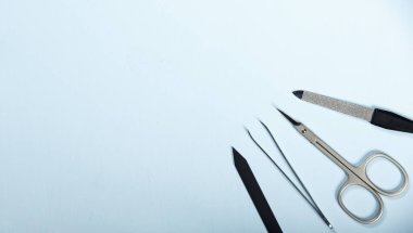 Tırnak dosyası, makas, tırnak itici