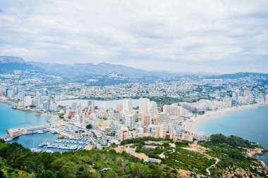 Calpe kasabası na bak.