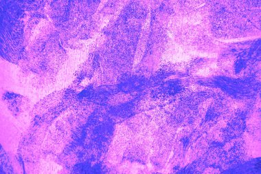 Neon renklerde sıvalı duvar.