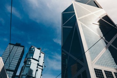 Ticari bina yakın çekim