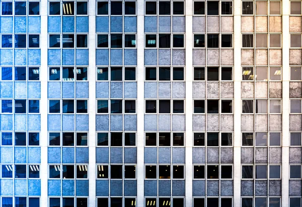 Edifício comercial close up — Fotografia de Stock