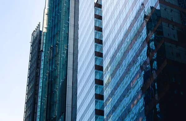 Edifício comercial close up — Fotografia de Stock