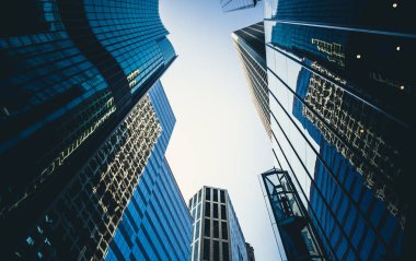 Ticari bina yakın çekim