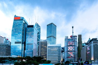 Ticari bina yakın çekim