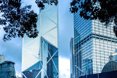 Ticari bina yakın çekim