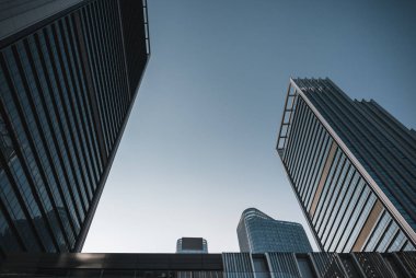 Modern ticari bina yakın çekim 