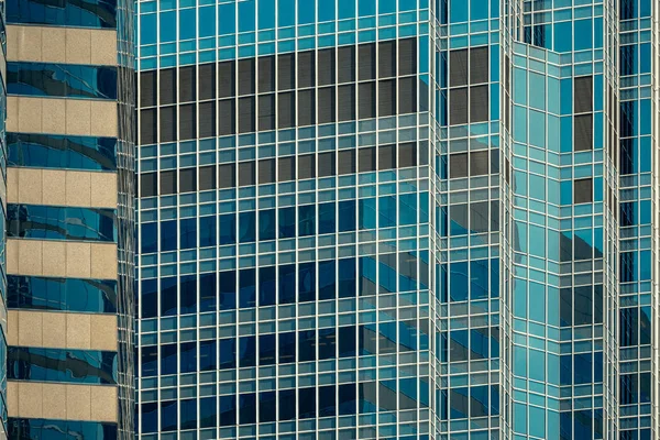 Edificio comercial de cerca — Foto de Stock