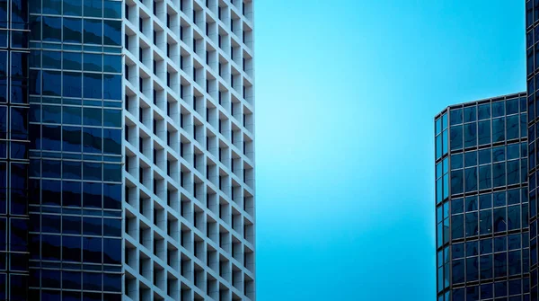 Edificio comercial de cerca — Foto de Stock