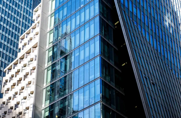 Edifício comercial close up — Fotografia de Stock