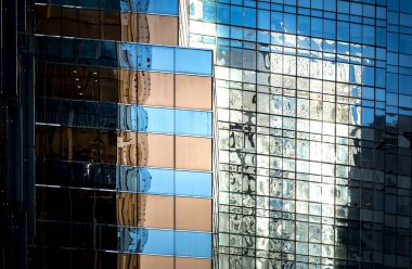 Ticari bina yakın çekim