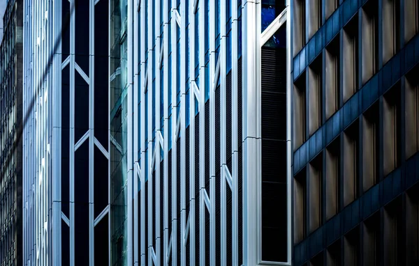 Edificio comercial de cerca — Foto de Stock