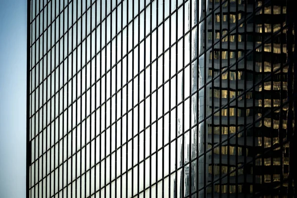 Edificio comercial de cerca — Foto de Stock