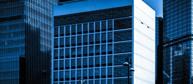 Ticari bina yakın çekim