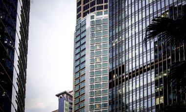 Ticari bina yakın çekim