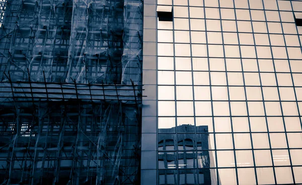 Edifício comercial close up — Fotografia de Stock