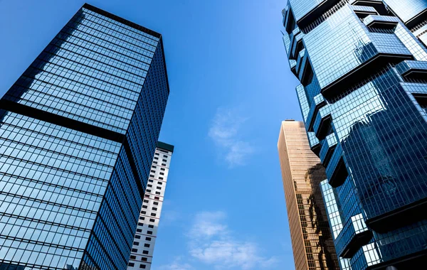 Ticari bina yakın çekim