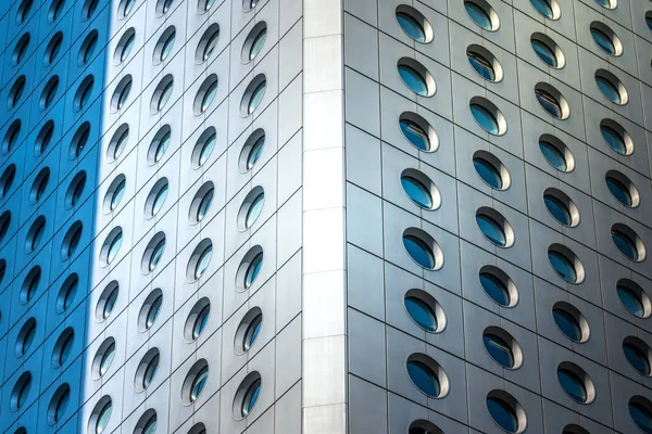 Edificio comercial de cerca — Foto de Stock