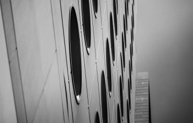 Ticari bina yakın Up siyah-beyaz