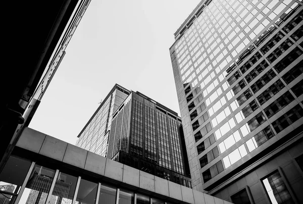 Commercial Building Close Up in Black and White — Stock Photo, Image