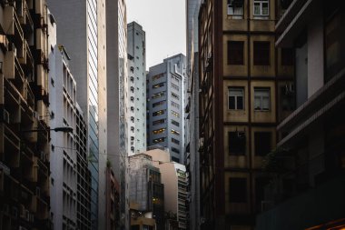 Hong Kong 'daki modern ofis binaları