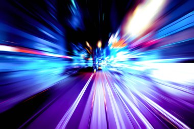 Şehirdeki gece trafiği ışıklarının soyut görüntüsü