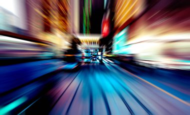 Şehirdeki gece trafiği ışıklarının soyut görüntüsü
