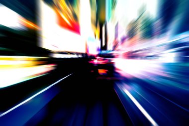 Şehirdeki gece trafiği ışıklarının soyut görüntüsü