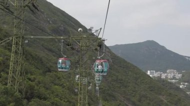 Dağlara Teleferik yolunun yavaş hareketi