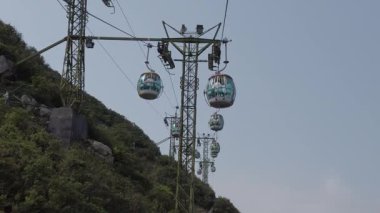 Dağlara Teleferik yolunun yavaş hareketi