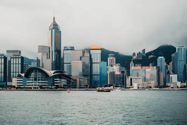 香港风景，从维多利亚港看 — 图库照片