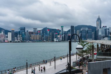 Yıldızlar Bulvarı'nı ziyaret eden turistler, Hong Kong