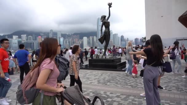 Hongkong Čína Červen 2019 Pomalý Pohyb Turistů Navštěvující Třídu Hvězd — Stock video