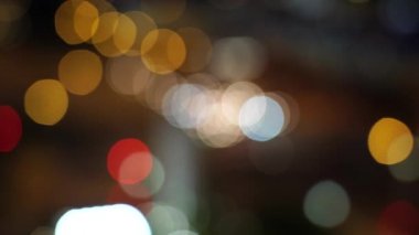 Bulanıklık Hong Kong şehir gecesi; Gece Hong Kong City bokeh görünümü