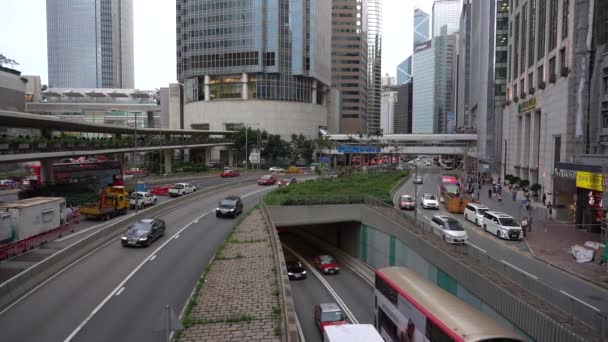 2019 中央地区の香港交通渋滞のスローモーション 彼のは香港の忙しい幹線道路の1つです — ストック動画