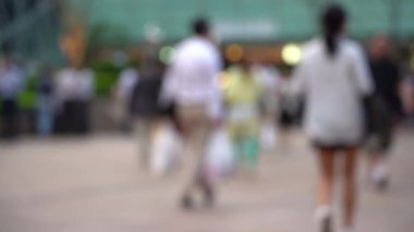 Iş insanların Soyut bokeh arka plan mutlu saat barda buluşuyor; Yavaş Çekim