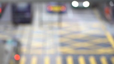 Bulanık Hong Kong şehir gecesi; Gece Hong Kong Trafik Bokeh görünümü; Yavaş Çekim