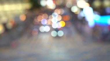 Bulanık Hong Kong şehir gecesi; Gece Hong Kong Trafik Bokeh görünümü; Yavaş Çekim
