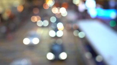 Bulanık Hong Kong şehir gecesi; Gece Hong Kong Trafik Bokeh görünümü; Yavaş Çekim