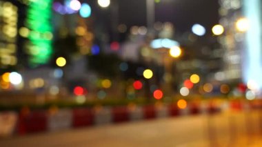 Bulanık Hong Kong şehir gecesi; Gece Hong Kong Trafik Bokeh görünümü