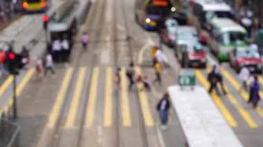 Hong Kong yoğun yaya geçidinde insanların bulanık kalabalık; Yavaş Çekim