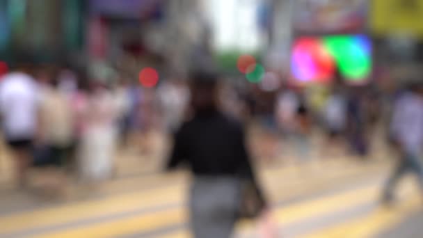 Suddig Skara Människor Hong Kong Upptagen Crosswalk Slow Motion — Stockvideo