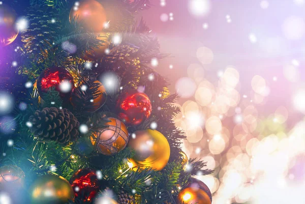 Bokeh ışıklandırmalı Noel Arkaplanı; bulanık Xmas arkaplanı 
